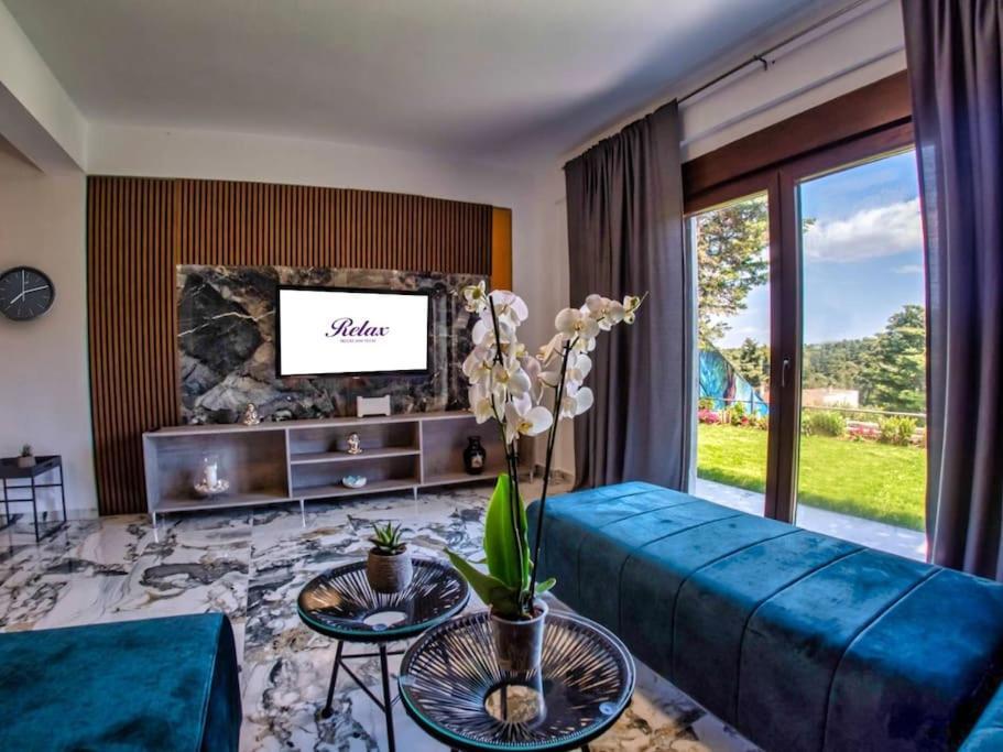 Deluxe Sani Relax Villa Luaran gambar