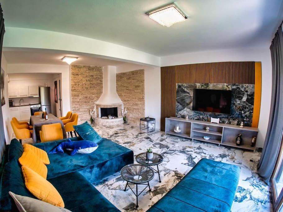 Deluxe Sani Relax Villa Luaran gambar